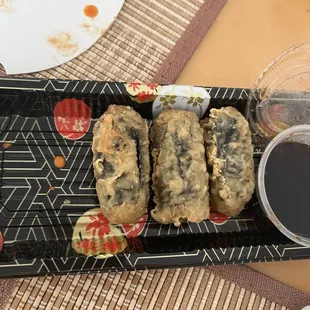 deep fried vermicelli rolls