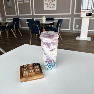 Cheese Foam White Peach Oolong Milk Tea 芝士白桃奶茶