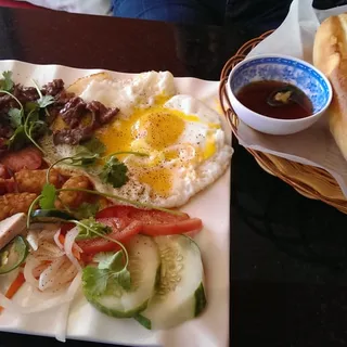22. BoBo Combo Sandwich
