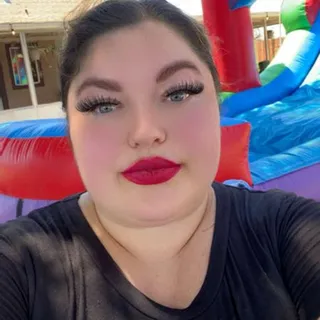 Sarah R.