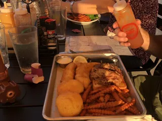 North and South Seafood & Smokehouse