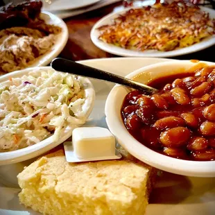  bowl of beans and coleslaw
