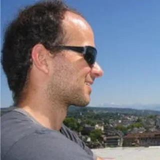 Yiannis S.