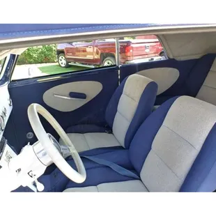 1937 Ford hotrod interior
