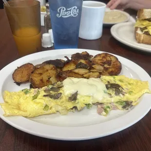 Denver Omelette + Mushrooms