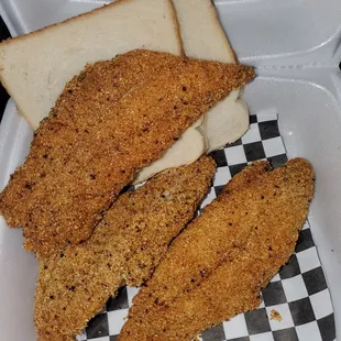 3 piece Catfish &amp;  bread