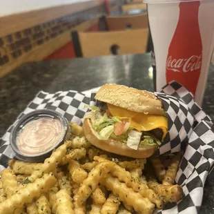 Combo w/ Cheeseburger, garlic fries, spread, &amp; a large drink