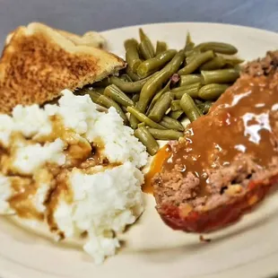 Daily Lunch Special: Homemade Meatloaf