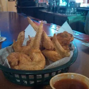 The Wednesday wing night at Bob's is a neighborhood favorite.