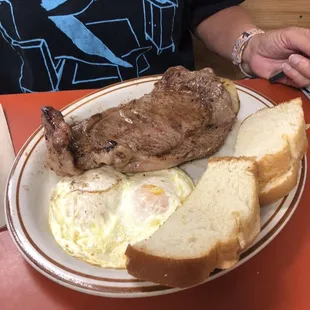 steak and eggs - almost too much to eat :-)