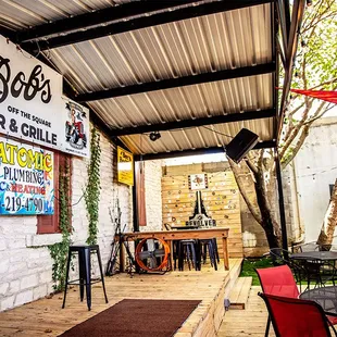 Live Music Stage