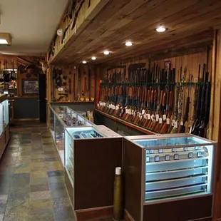Bob's Pawn Shop East