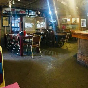 Side dining room! Very down to the earth &amp; unique