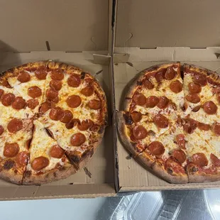 2 Lg 1 topping pizzas for $25
