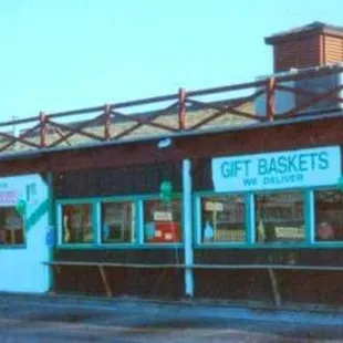 1980&apos;s picture of BoB&apos;s