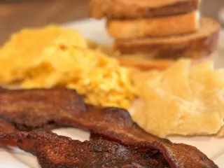 Mehri's Cafe and Bakery