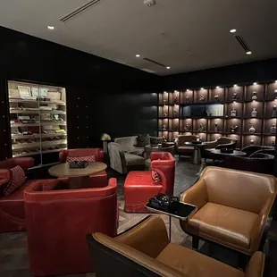 Cigar Lounge
