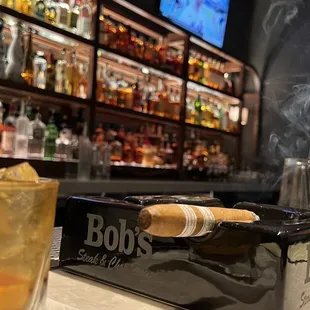 Cigar Lounge Bar