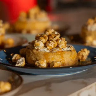 bbq chicken, bbq wings, chicken wings and fried chicken, chicken wings, fried chicken, poultry, food, chicken, fried chicken wings