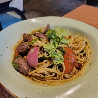 Tallarin Saltado