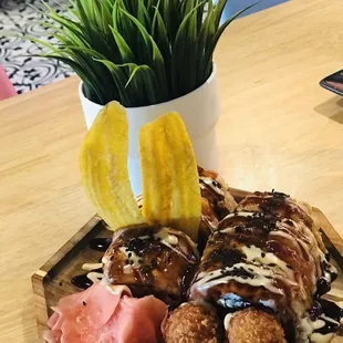 El Chulo - Salmon - Crab - Shrimp - Cream Cheese - Avocado - Passion Fruit Sauce