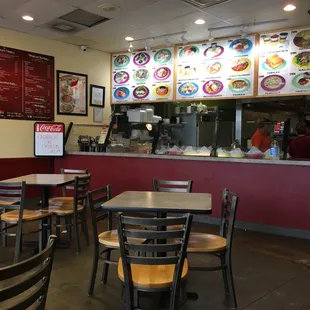 ramen and noodles, interior