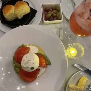 Burrata Caprese