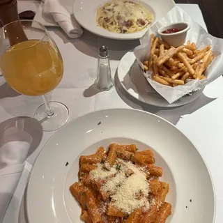 Rigatoni Alla Vodka
