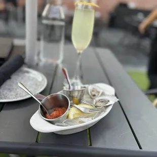 HH oysters &amp; Italian 75