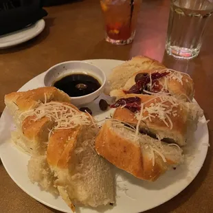 Bread Service