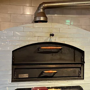 Pizza oven