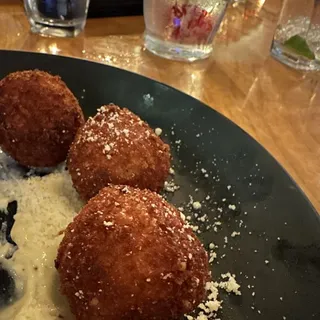 ARANCINI*