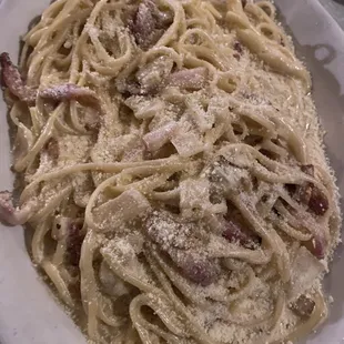 pasta dish, pasta, food