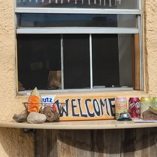 Order and pick up at the window.