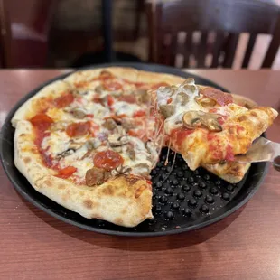 Supreme sans black olives
