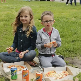 Bodacious Pizza at Virginia Beach Farmers Market food truck rodeo