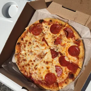 3/4 Pepperoni and cheese was great!