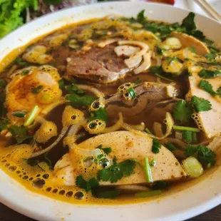 Bun bo hue