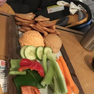 Hummus Plate