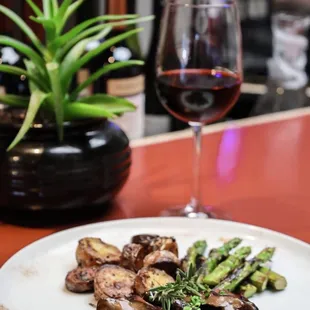 a plate of mushrooms and broccoli
