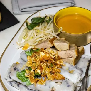 Banh Cuon Ha Noi (@joeynht)