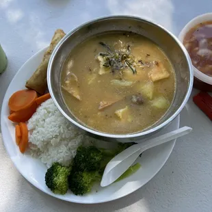 Pineapple coconut curry