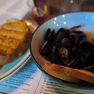 Muscles and Pimento Cheese