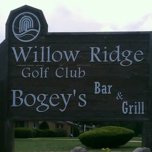 Bogey's Bar & Grill