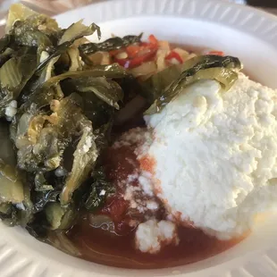 Three meatballs, greens, ricotta, sauce, hot sports. My Bogeys in Lowellville an August stop. Deserves an update!