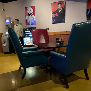 sushi and sashimi, interior