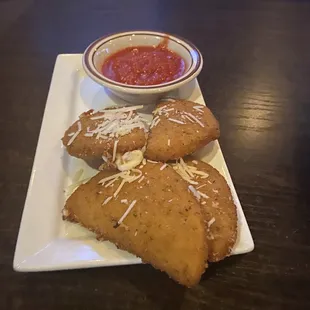 Fried mozzarella