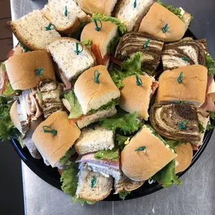 Assorted sandwiches for your liking!