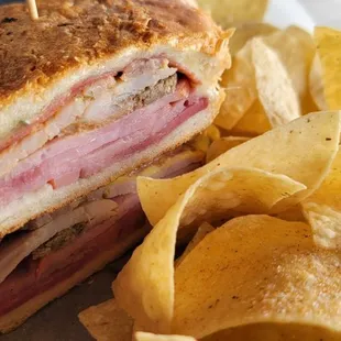 a sandwich and chips