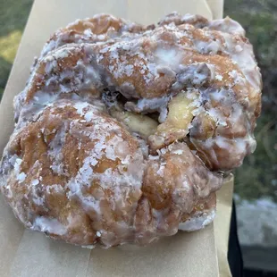 Apple fritter